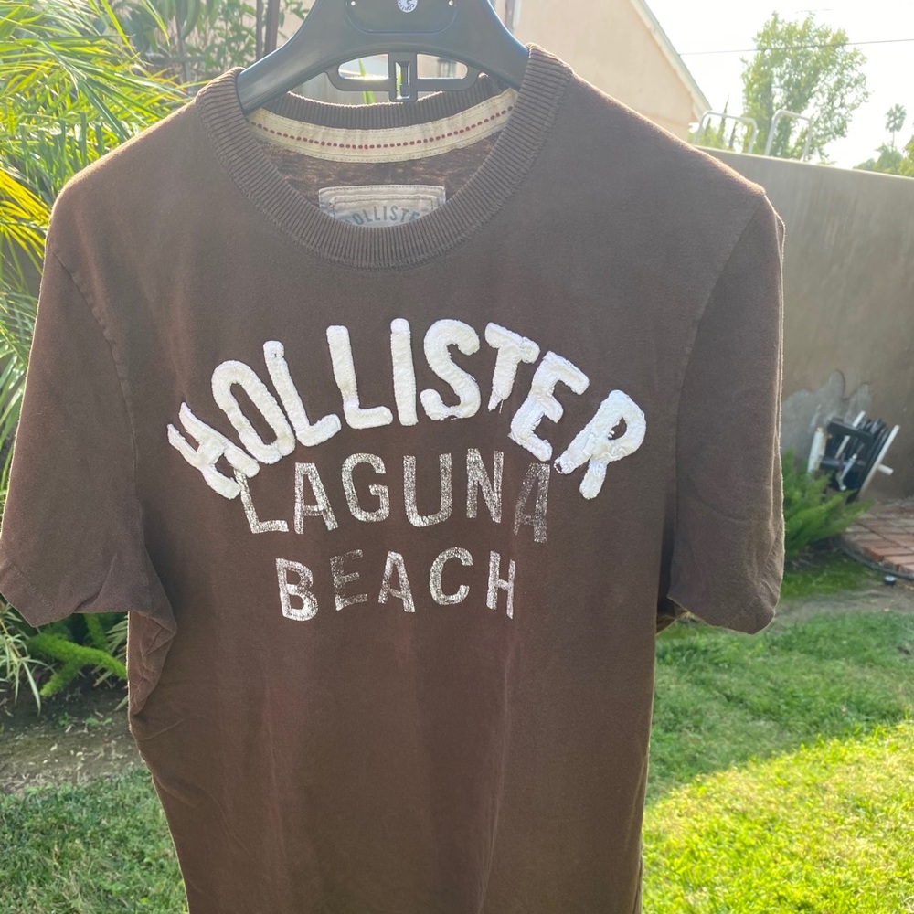 Hollister T-shirt